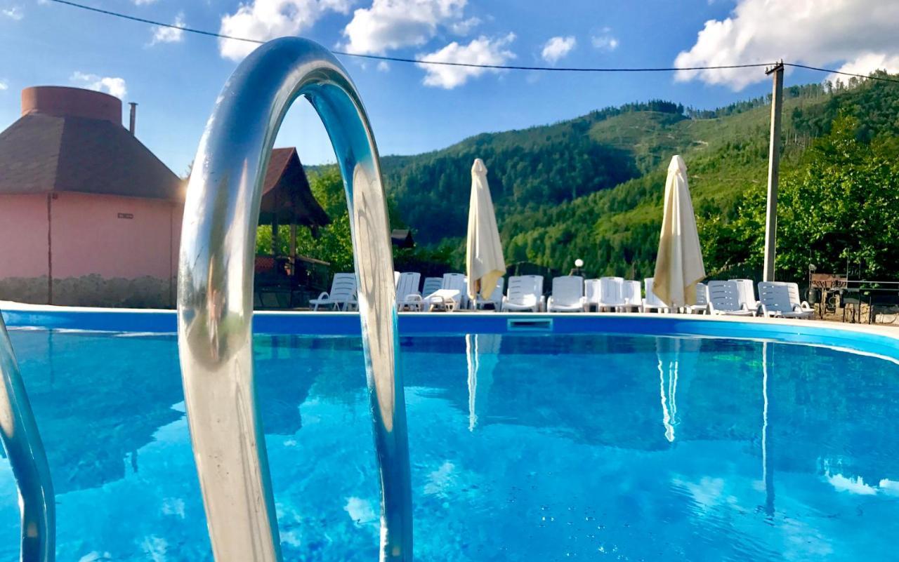 Карпатський Затишок Hotel Slavske Eksteriør billede